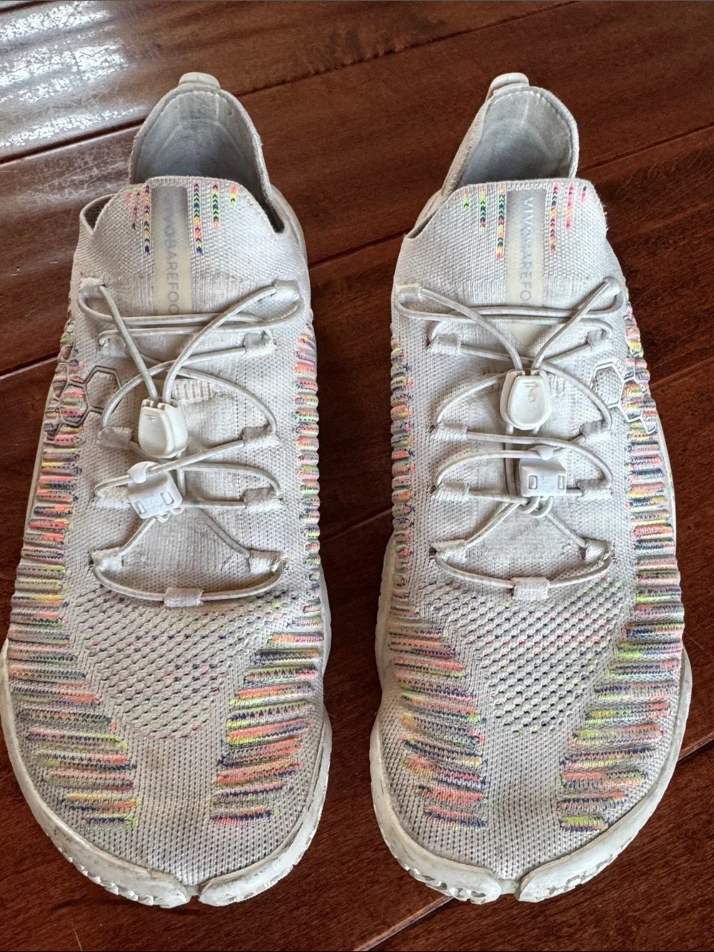 Vivo Barefoot Motus Neutral Knit Sneakers with Rainbow Accents womens 39 or 8.5